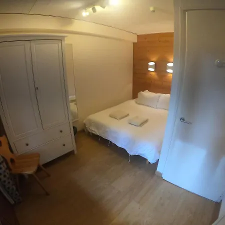 샬레 Chalet Snion